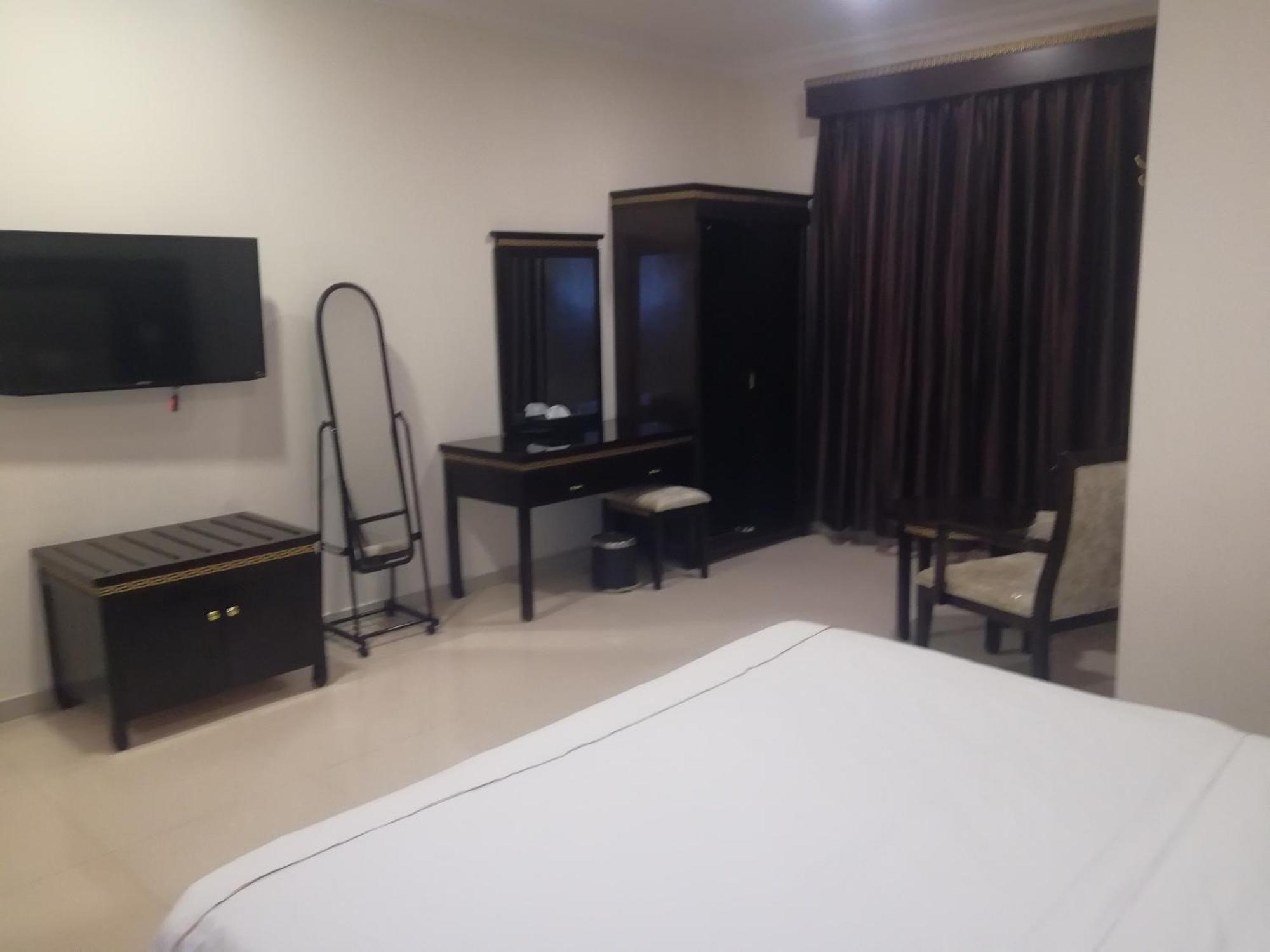 Al Masem Luxury Hotel Suites 3 Al Ahsa Al-Hufuf Zewnętrze zdjęcie